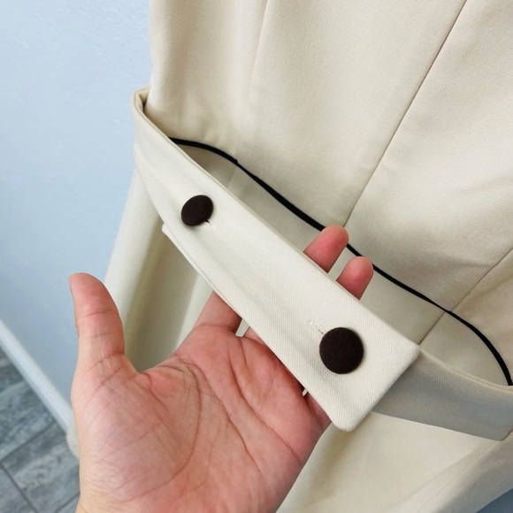 JB by Julie Brown Cream Sheath Fit Elegant Dress - Picture 5 of 8